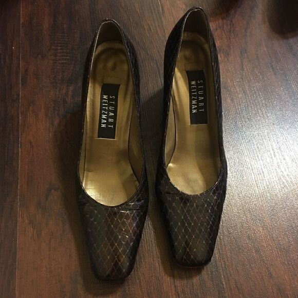 Stuart Weitzman Shoes - 7.5 AAA Stuart Weitzman Faux Snake Pumps.  Vintage
